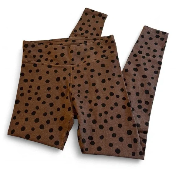 PACT  On The Go-To Organic Cotton High Rise Leggings in Espresso Polka Dot - Picture 2 of 8